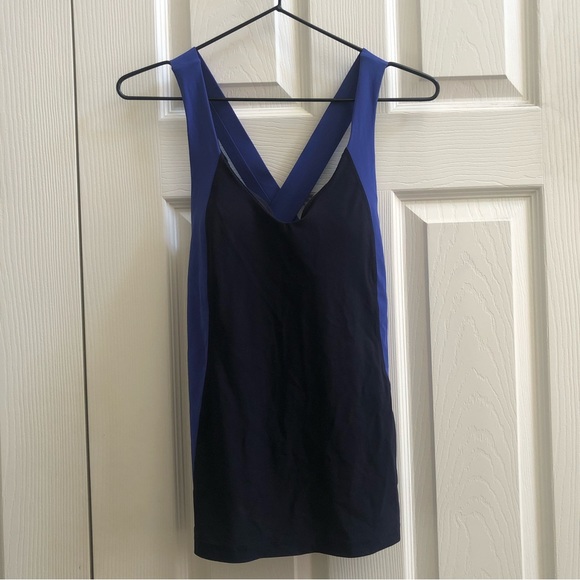 TWO Lululemon tops size 4 - Picture 7 of 8